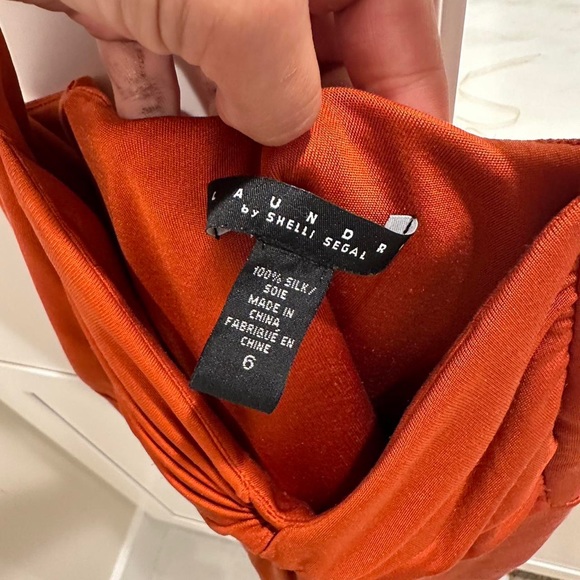 Laundry by Shelli Segal orange silk halter dress - Picture 2 of 6